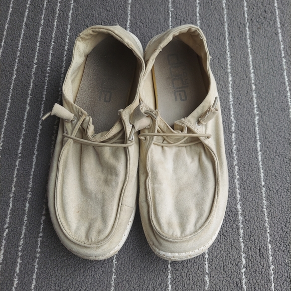 Hey Dude womens 10 - Picture 4 of 6